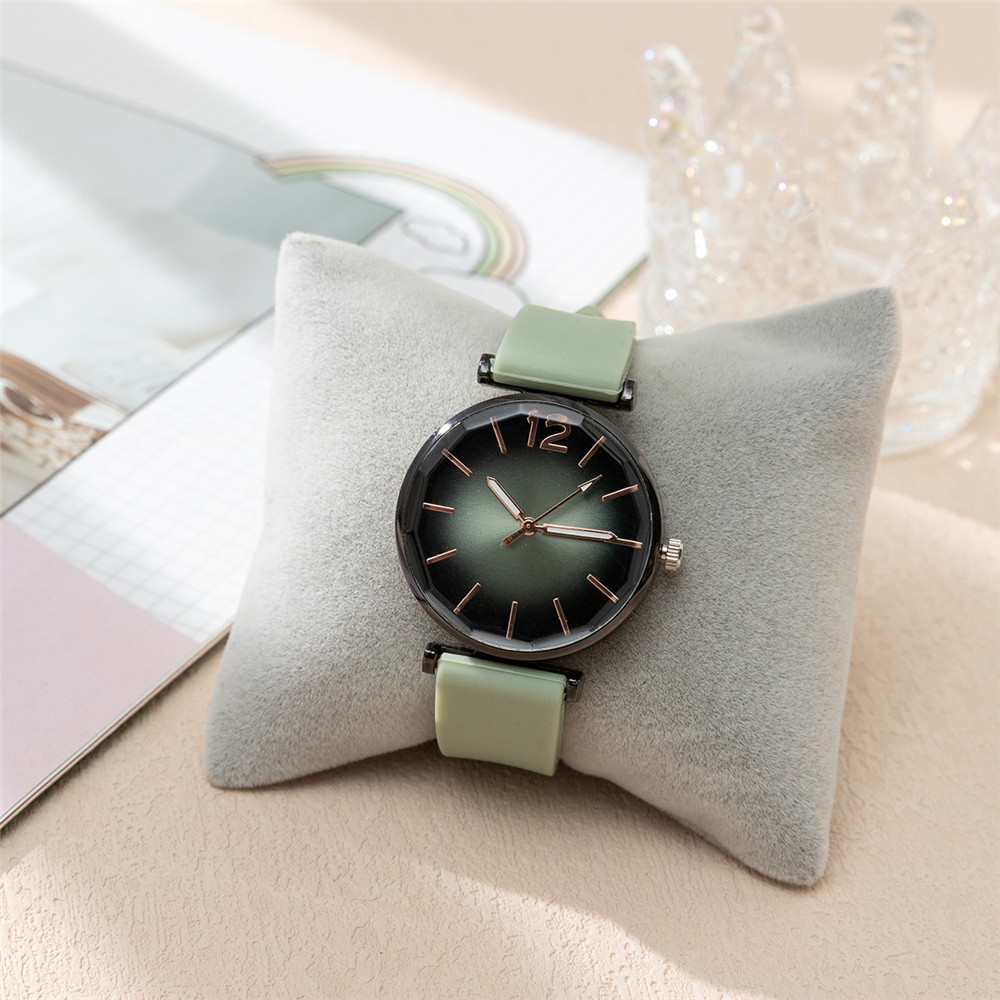 Fashion Ladies Sports Simple B - Silicone Band Women reseña y precio